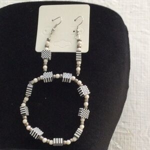 Chic Black and White Striped Earrings and Bracelet NWOT